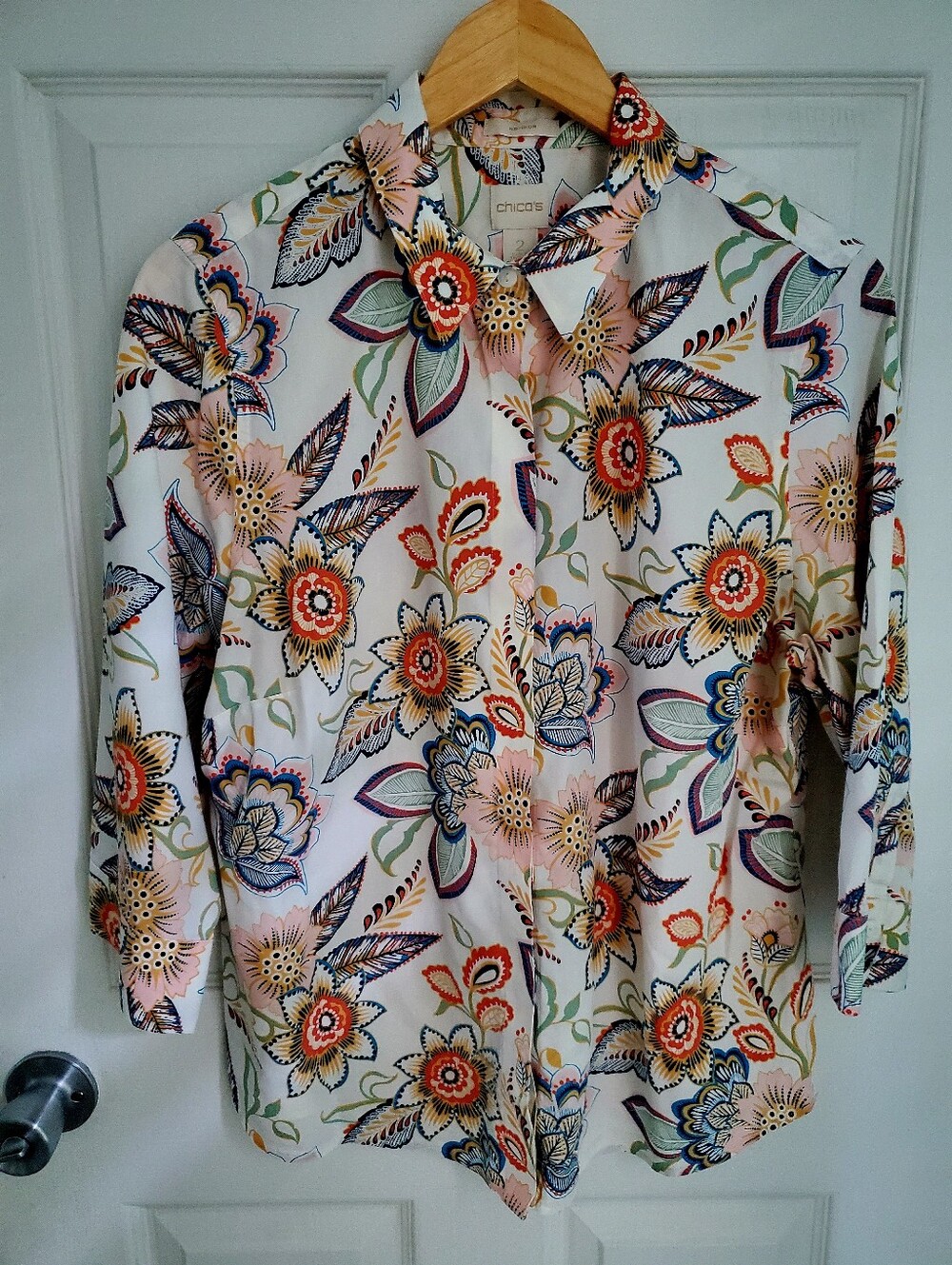 Chico's Floral Paisley Print 3/4 Sleeve Button Down No-Iron Top Size 2 US 12-14